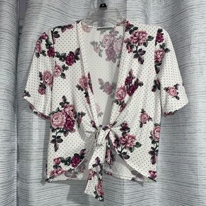 Plunging tie front top